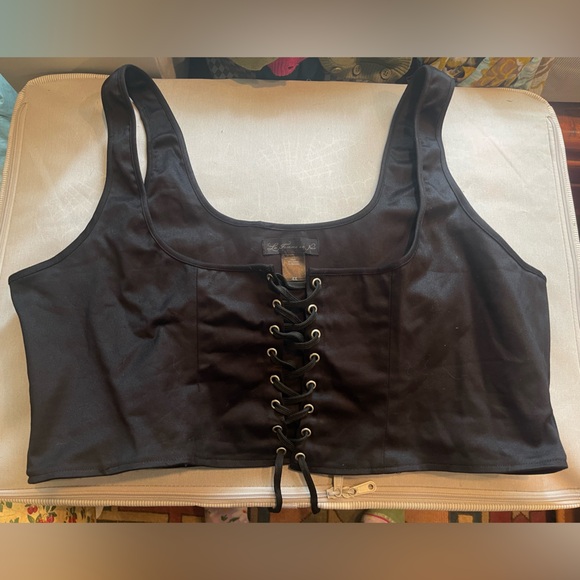 Cottage Witch Corset by La Femme en Noir 4x - Picture 5 of 5